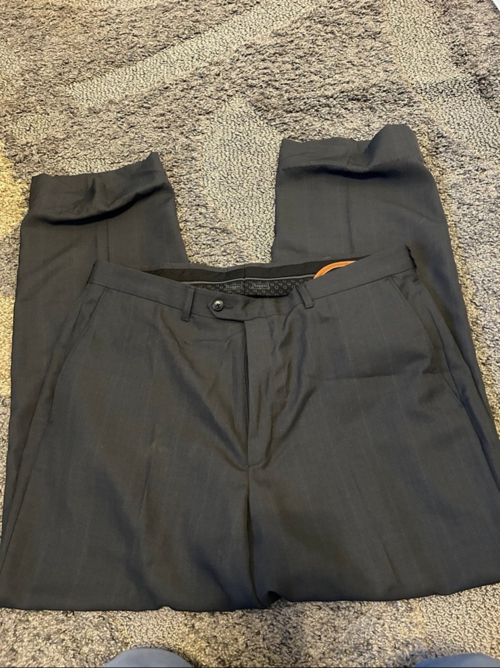 Men’s slacks